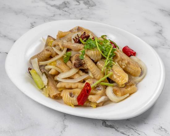 Chili Oil Chicken Feet / 泡椒风爪